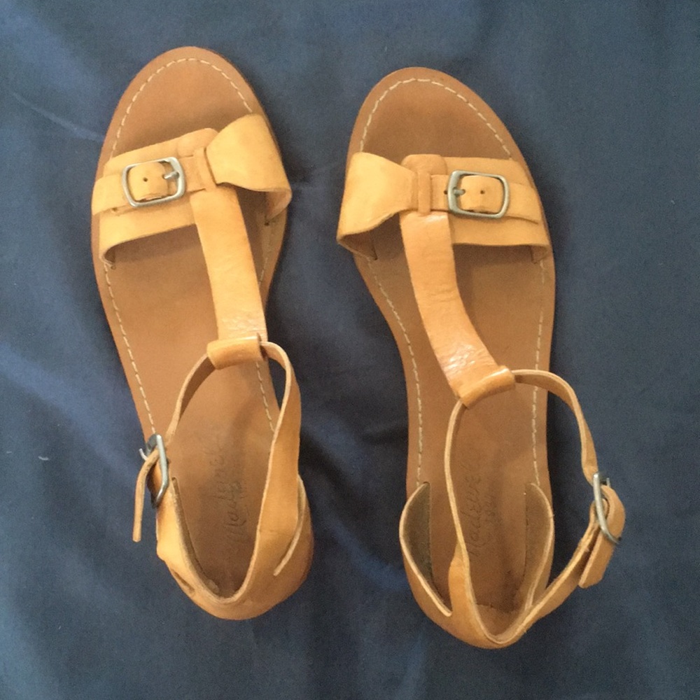 Madewell T strap leather sandals